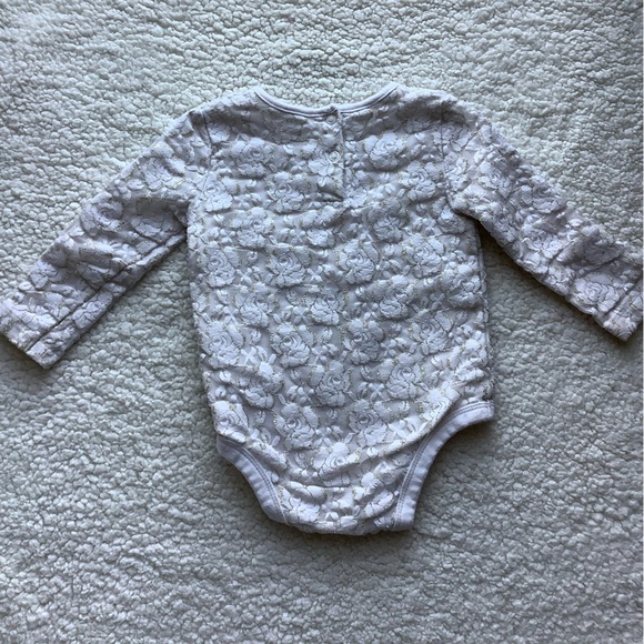 Joe Fresh White + Gold Lace Long Sleeve Bodysuit 12 Months to 18 Months 12M-18M - Picture 4 of 4